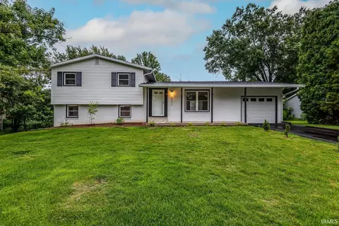 4235 E Cambridge Dr, Bloomington, IN 47408 photo 4