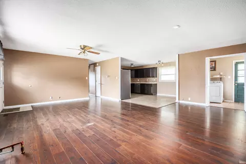 2801 W Brookfield Dr, Muncie, IN 47302 photo 5