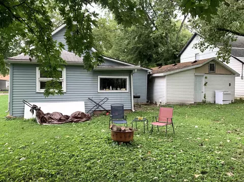 810 Harrison St, Covington, IN 47932 photo 3