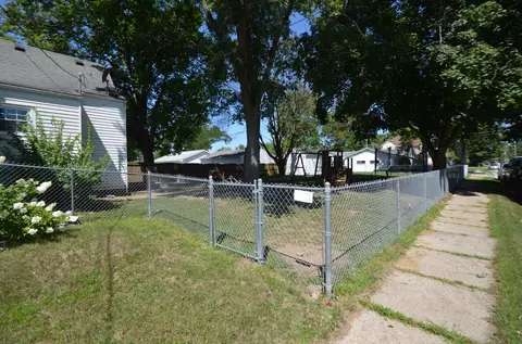 716 E 5th St, Auburn, IN 46706 photo 27