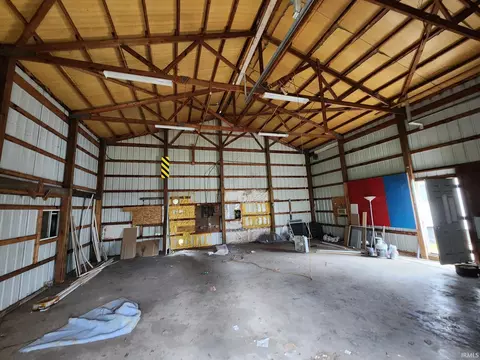 302 E Grace St, Walton, IN 46994 photo 17