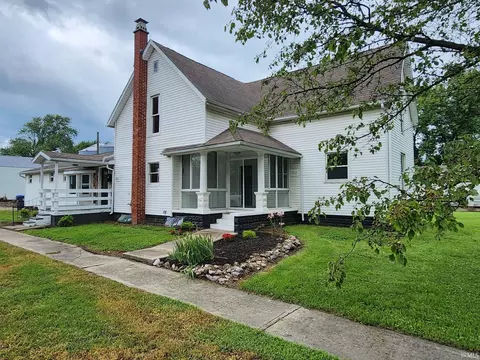 302 E Grace St, Walton, IN 46994 photo 1
