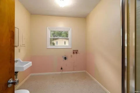 103 Crest Dr, Delphi, IN 46923 photo 19
