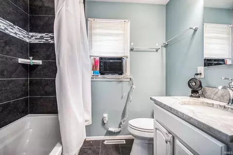 52160 Arrowhead Cir, Granger, IN 46530 photo 14