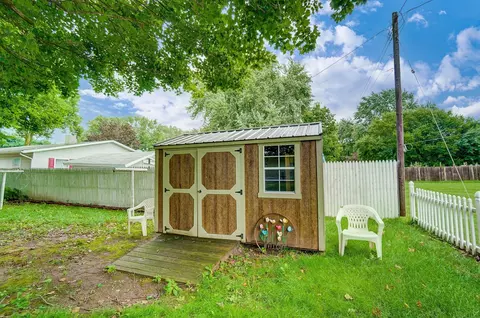 404 N Maple St, Lagrange, IN 46761 photo 33