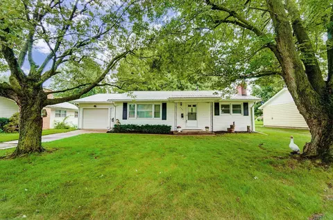 404 N Maple St, Lagrange, IN 46761 photo 1