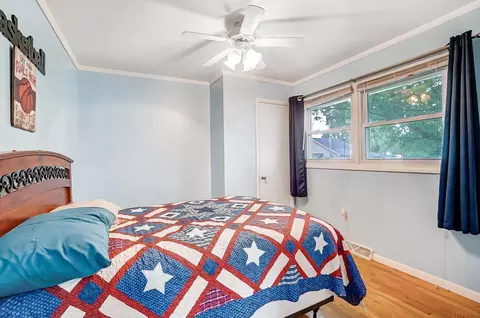 404 N Maple St, Lagrange, IN 46761 photo 18