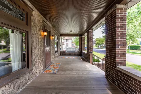 200 E Houston St, Garrett, IN 46738 photo 3