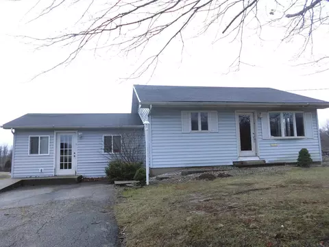 429 Bellback Rd, Bedford, IN 47421 photo 1