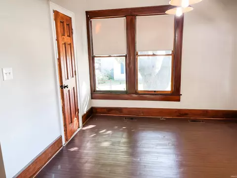 402 E Wall St, Advance, IN 46102 photo 12