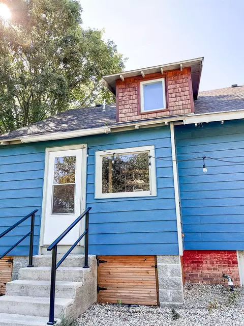 402 E Wall St, Advance, IN 46102 photo 4