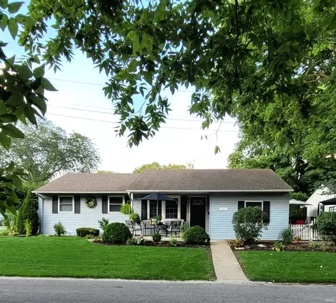 215 N Walnut St, Delphi, IN 46923 photo 1