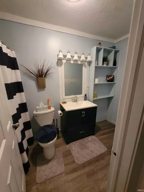 215 N Walnut St, Delphi, IN 46923 photo 13
