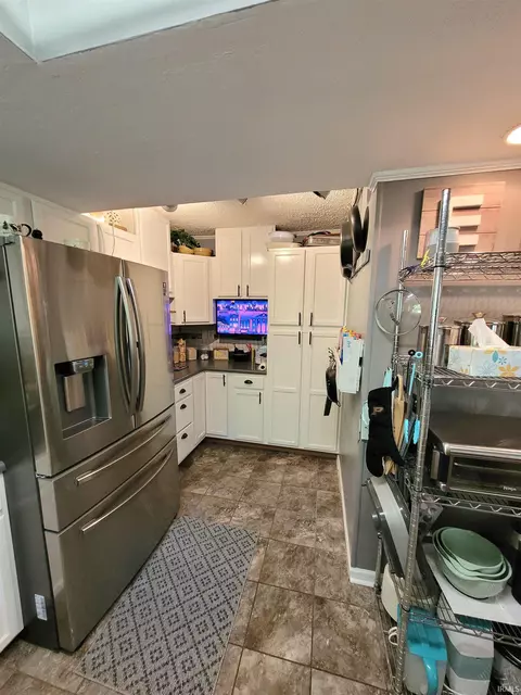 215 N Walnut St, Delphi, IN 46923 photo 15