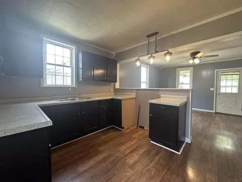 133 E Andrews St, Monroe, IN 46772 photo 4