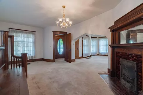 205 W Sinclair St, Wabash, IN 46992 photo 7
