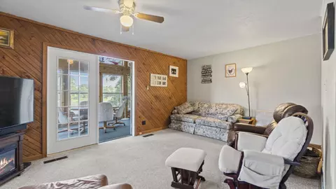 6485 N 300 E, Howe, IN 46746 photo 7