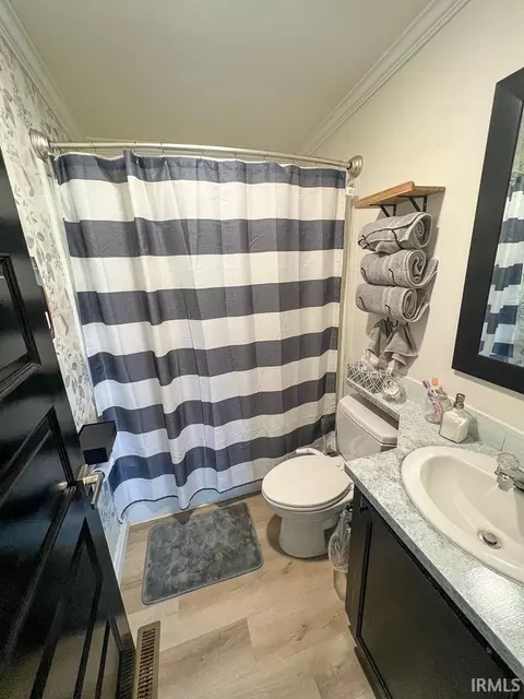 705 Turtle Dr, Bristol, IN 46507 photo 18