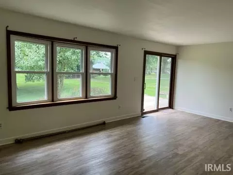 718 E Crestline Dr, Bloomington, IN 47401 photo 3