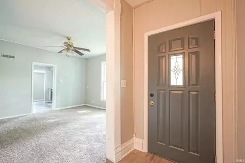 307 E 4th St, Fowler, IN 47944 photo 9