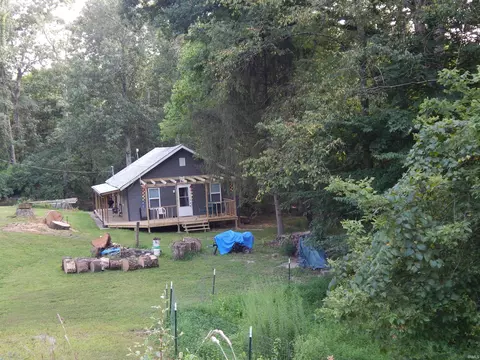 7406 E Pine Grove Rd, Bloomington, IN 47401 photo 3