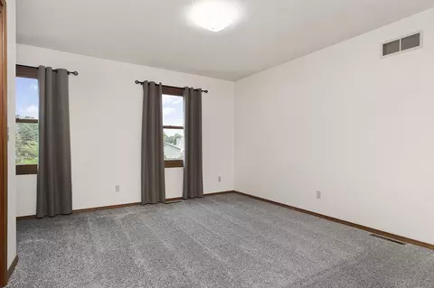 12350 Campfire Dr, Granger, IN 46530 photo 15