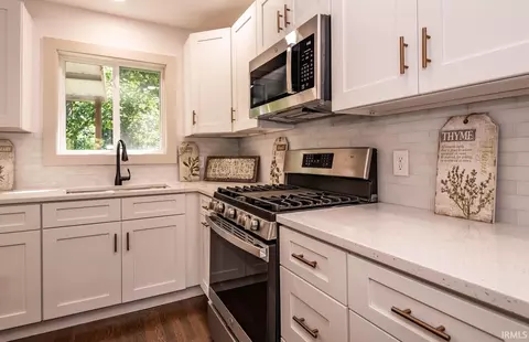 7845 S Harmony Rd, Bloomington, IN 47403 photo 8
