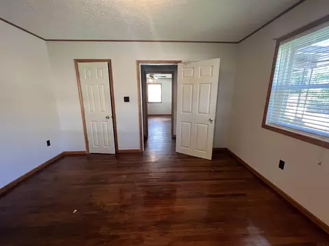 842 Smith Ave, Oolitic, IN 47451 photo 8