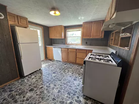 842 Smith Ave, Oolitic, IN 47451 photo 3
