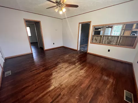 842 Smith Ave, Oolitic, IN 47451 photo 5