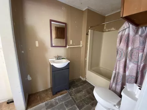 1323 Lawrenceport Main, Mitchell, IN 47446 photo 24