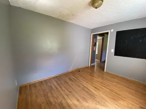 1323 Lawrenceport Main, Mitchell, IN 47446 photo 23