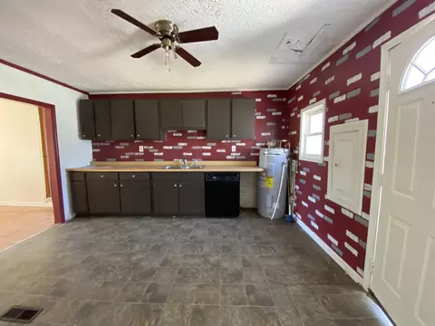 1323 Lawrenceport Main, Mitchell, IN 47446 photo 27