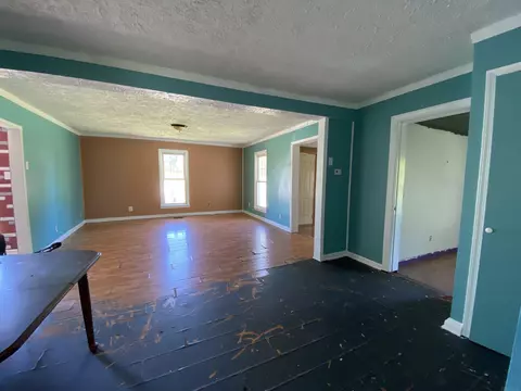1323 Lawrenceport Main, Mitchell, IN 47446 photo 16