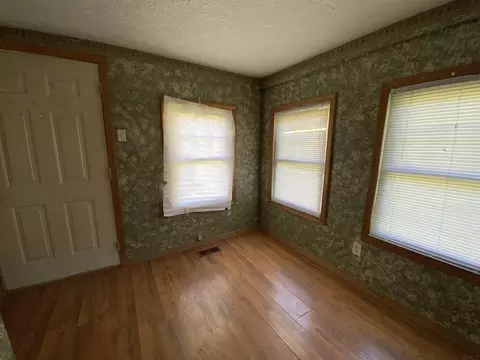 1323 Lawrenceport Main, Mitchell, IN 47446 photo 11
