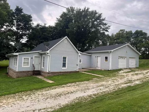 1323 Lawrenceport Main, Mitchell, IN 47446 photo 2