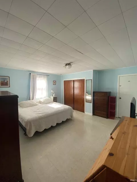 807 W 8th St, Bloomington, IN 47404 photo 5