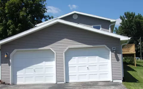 202 Candlelight Ln, Oolitic, IN 47451 photo 3