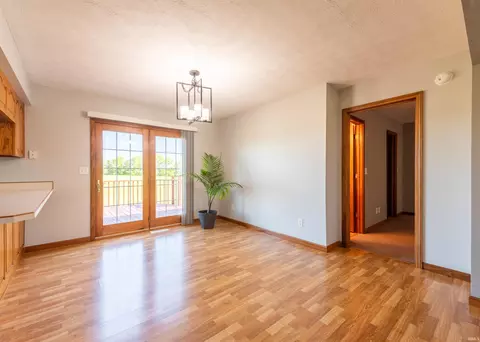 9470 W Carmichael Rd, Bloomington, IN 47403 photo 11