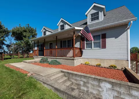 9470 W Carmichael Rd, Bloomington, IN 47403 photo 1