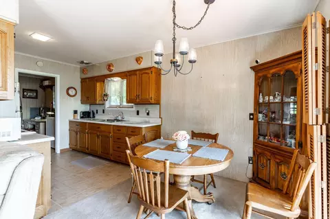 1075 S 495 E, Lagrange, IN 46761 photo 9