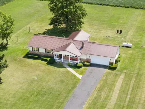 5035 Hamilton Rd, Yoder, IN 46798 photo 3