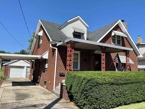 1611 Mill St, Jasper, IN 47546 photo 2
