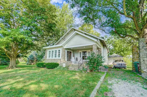 5402 E 1000 S Rd, Claypool, IN 46510 photo 2