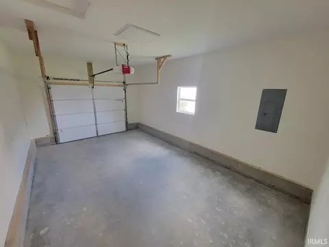 407 W Warren St, Mitchell, IN 47446 photo 12