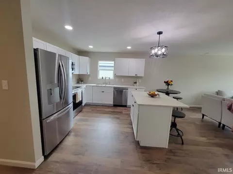 407 W Warren St, Mitchell, IN 47446 photo 15