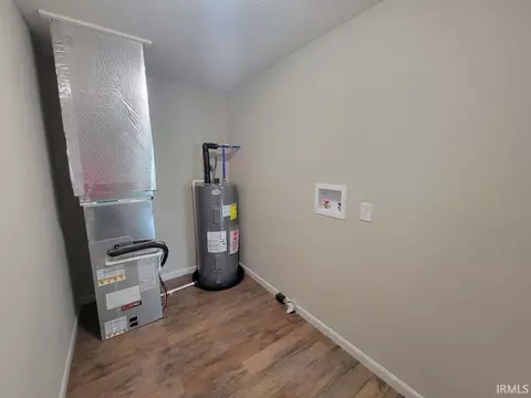 407 W Warren St, Mitchell, IN 47446 photo 10