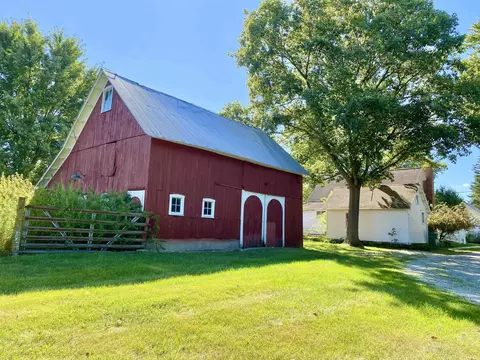 63 E Walnut St, Poneto, IN 46781 photo 2