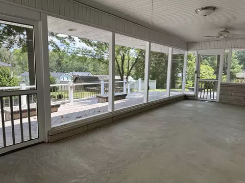 1904 Circle Dr, Bedford, IN 47421 photo 23