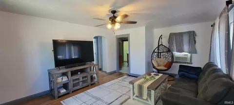 307 E Walnut St, Odon, IN 47562 photo 2
